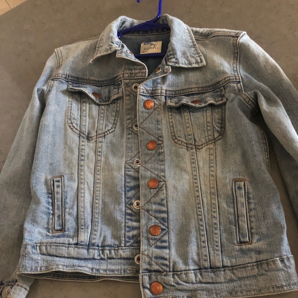 Girls peek denim jacket